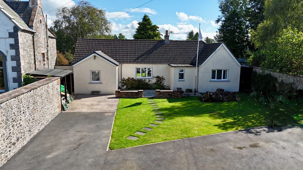 Property photo 1 of 27