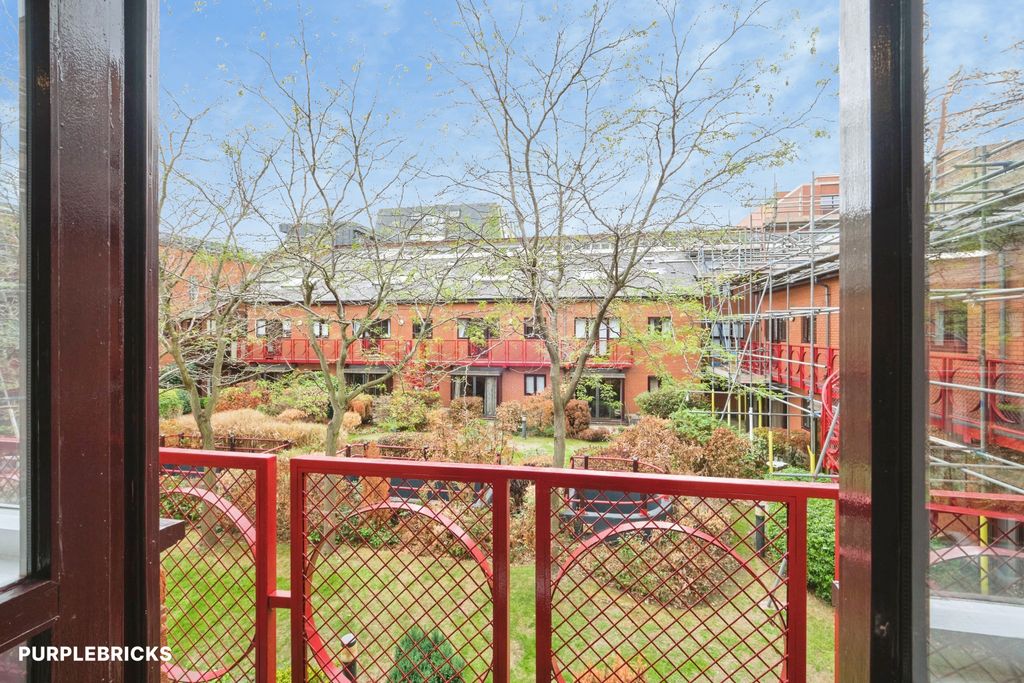 Property photo 3 of 24 Balcony
