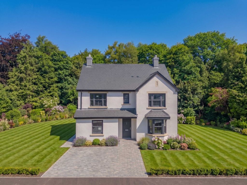 Property photo 1 of 3
