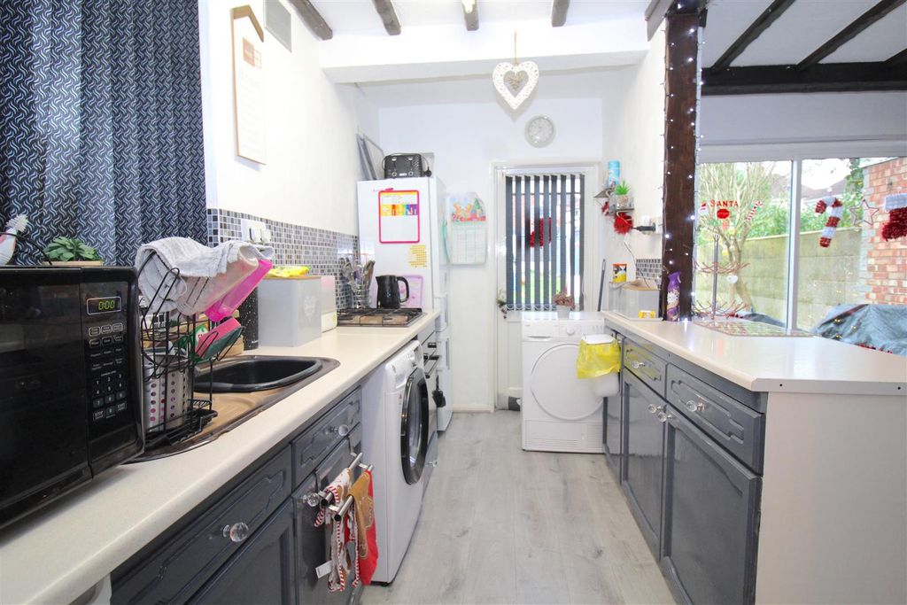 Property photo 3 of 11 Img_3733.Jpg