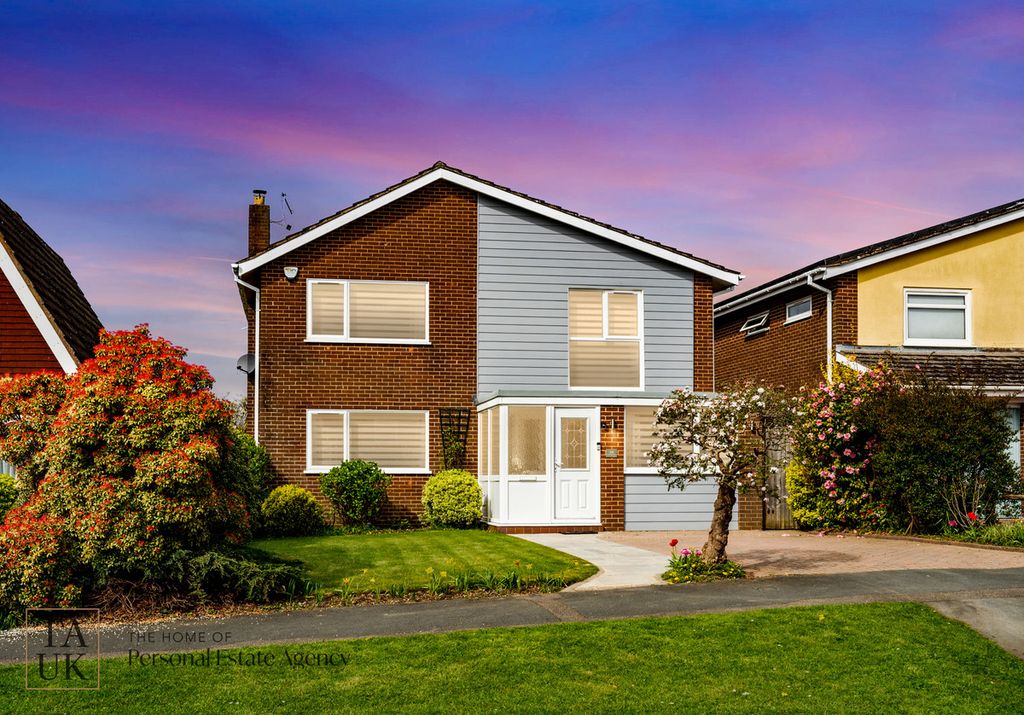 Property photo 1 of 24