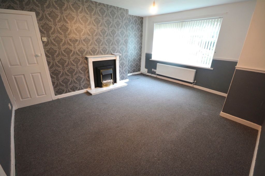 Property photo 2 of 11 Photograph 2
