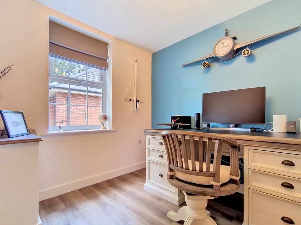 Additional image 13 of 4 bed detached house for saleLockgate Rise, Birkenshaw, Bradford, West Yorkshire BD11