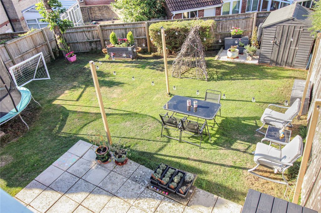 Property photo 2 of 13 Picture No. 08