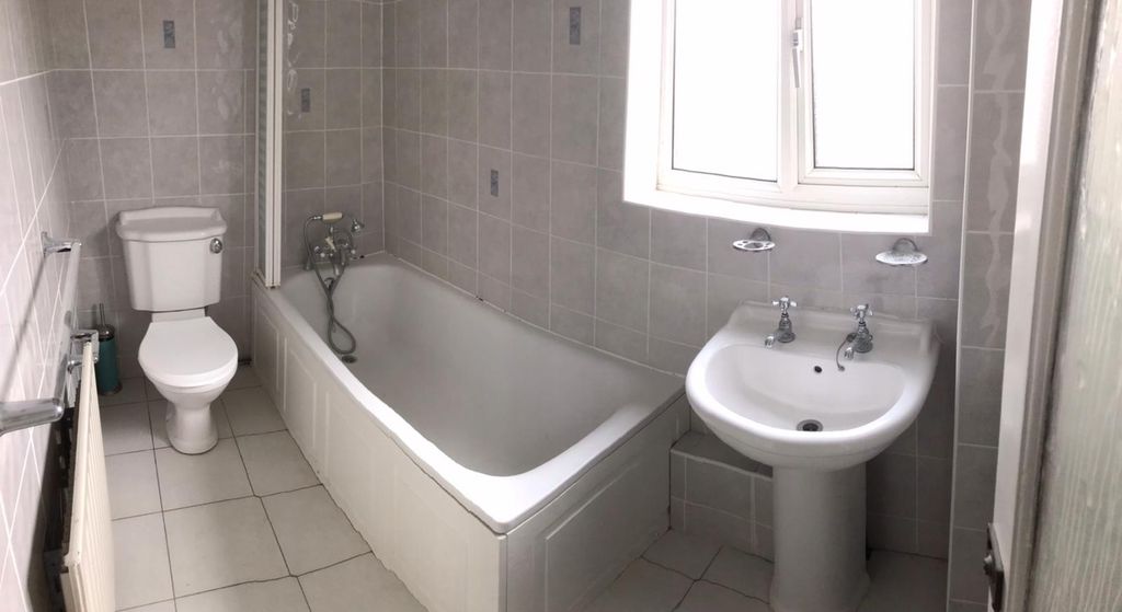 Property photo 3 of 13 Photo 2