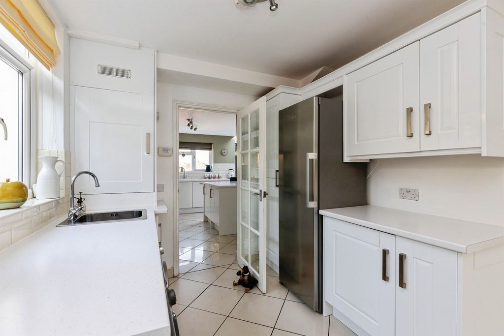 Additional image 9 of 5 bed detached house for saleWestwood Avenue, March PE15