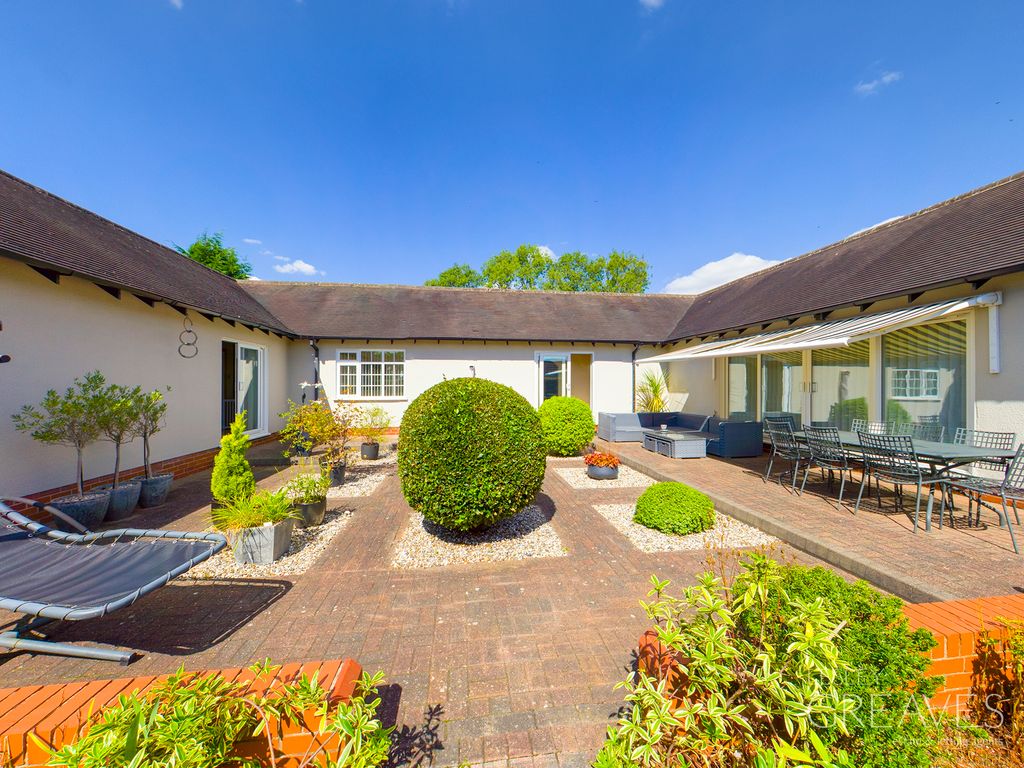 Property photo 1 of 22 Court Yard