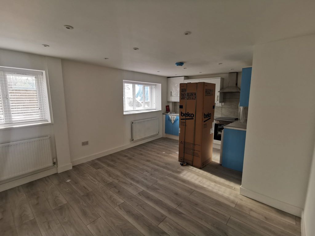 Property photo 2 of 8 Photo 8