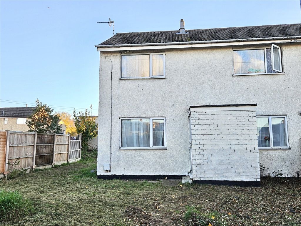 Property photo 2 of 27 Picture No. 22