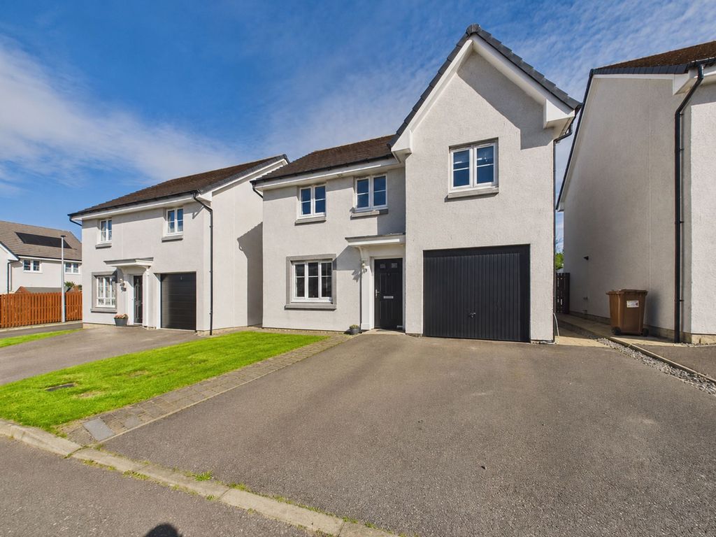 Property photo 1 of 30