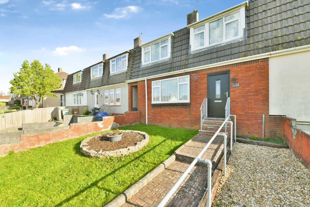 Property photo 1 of 20