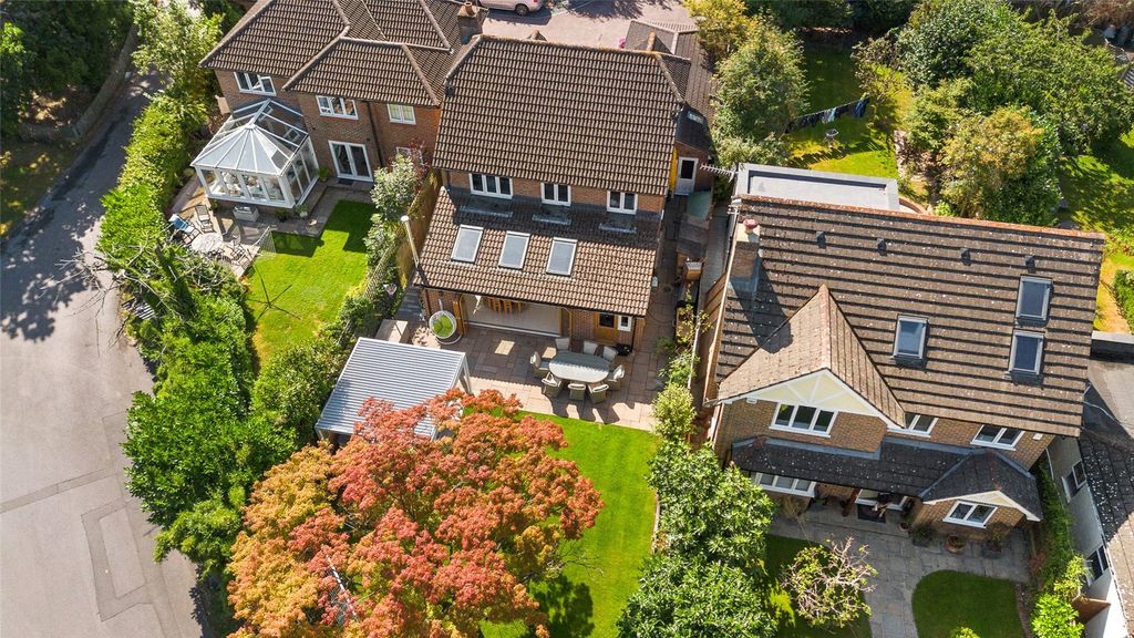 Property photo 1 of 20 Picture No. 04