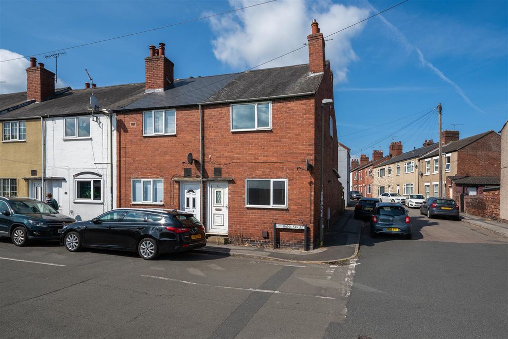 Property photo 1 of 25 20 Bank Street-106.Jpg
