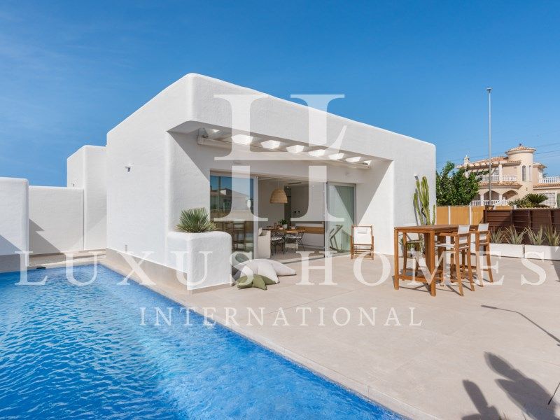 Property photo 1 of 29