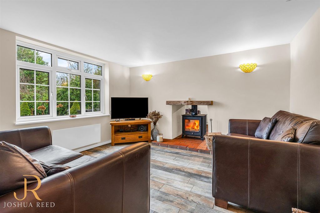 Property photo 3 of 38 Internal-2.Jpg