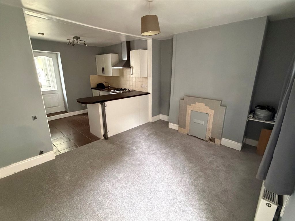 Property photo 2 of 13 Picture No. 20