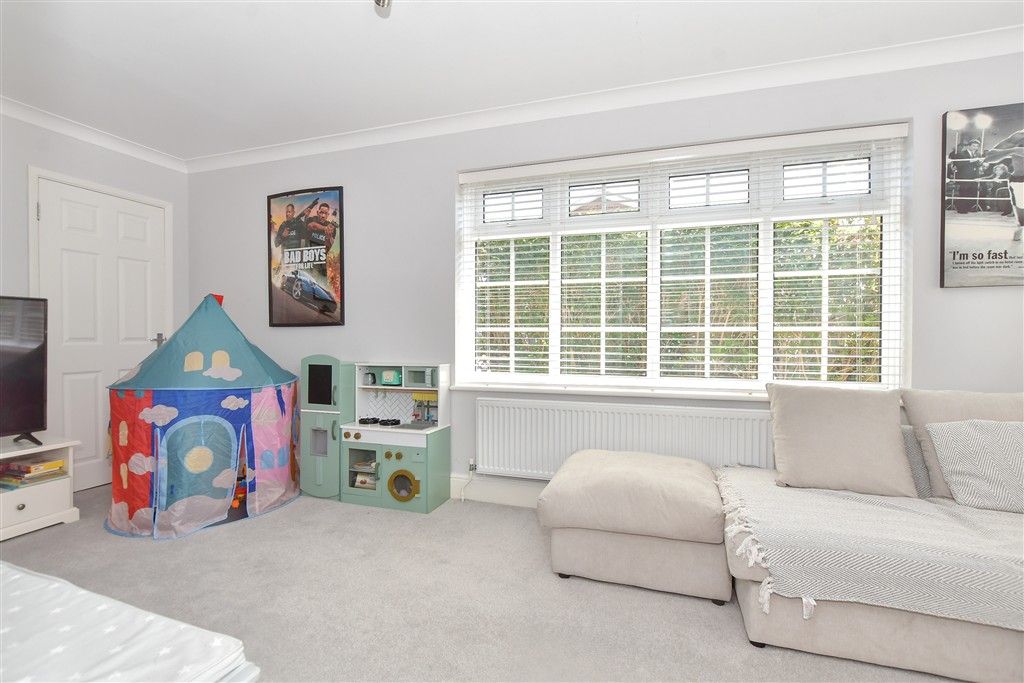 Property photo 2 of 15 Family Room