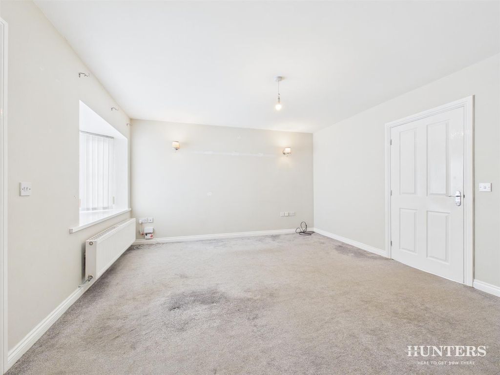Property photo 2 of 14 89A1Dcf67Ef34412A33Ae9Faf2E937d7_100_Cam05287G0-Pr