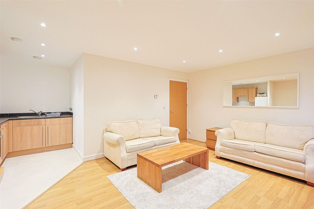 Property photo 3 of 13 Picture No. 06