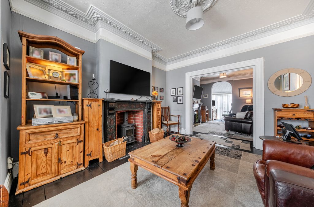 Property photo 2 of 20 1470895 (2).Jpg