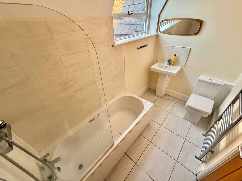 Property photo 3 of 4