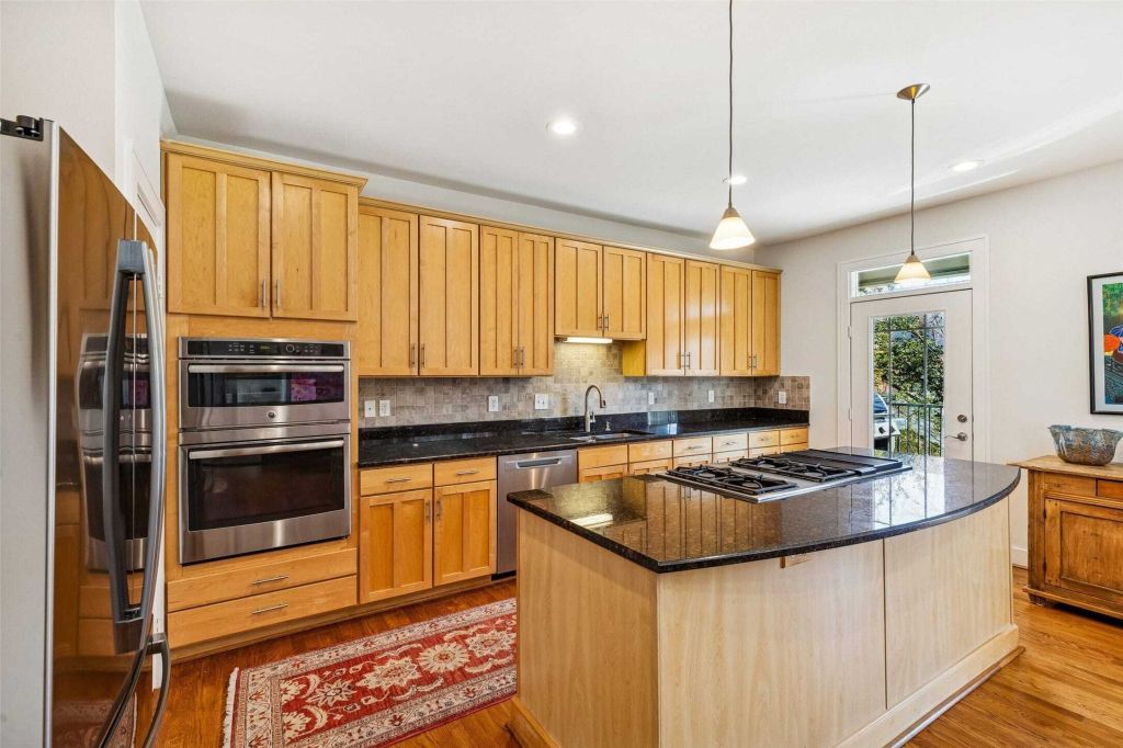 Property photo 3 of 31 <Alttext/>