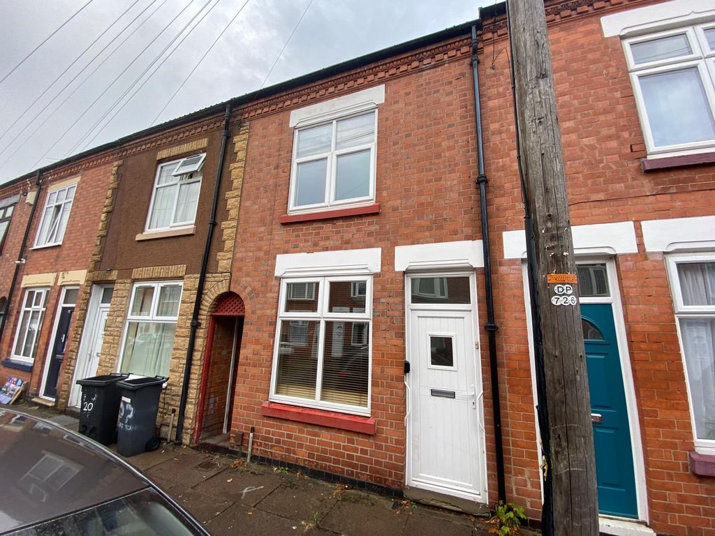 Property photo 1 of 15