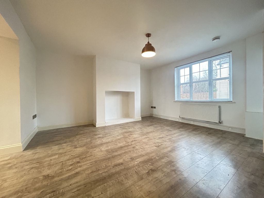 Property photo 2 of 15 Img_3103