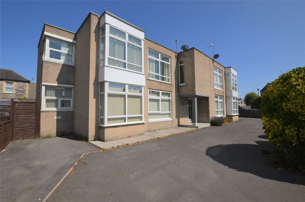 Property photo 1 of 10 Picture No. 18