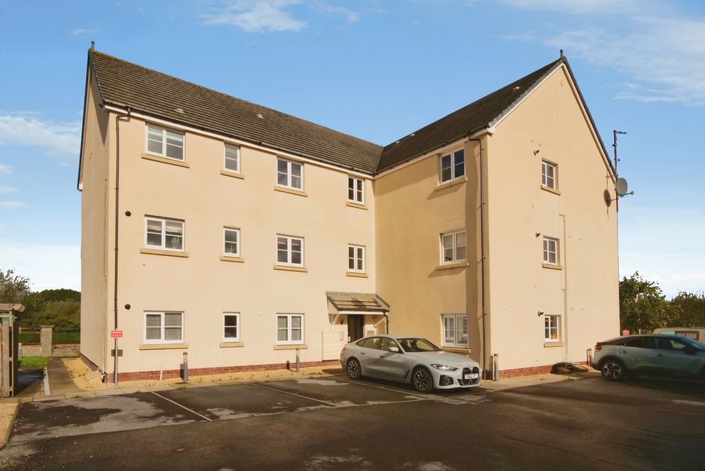 Property photo 1 of 16 Pbox-Img.Jpg