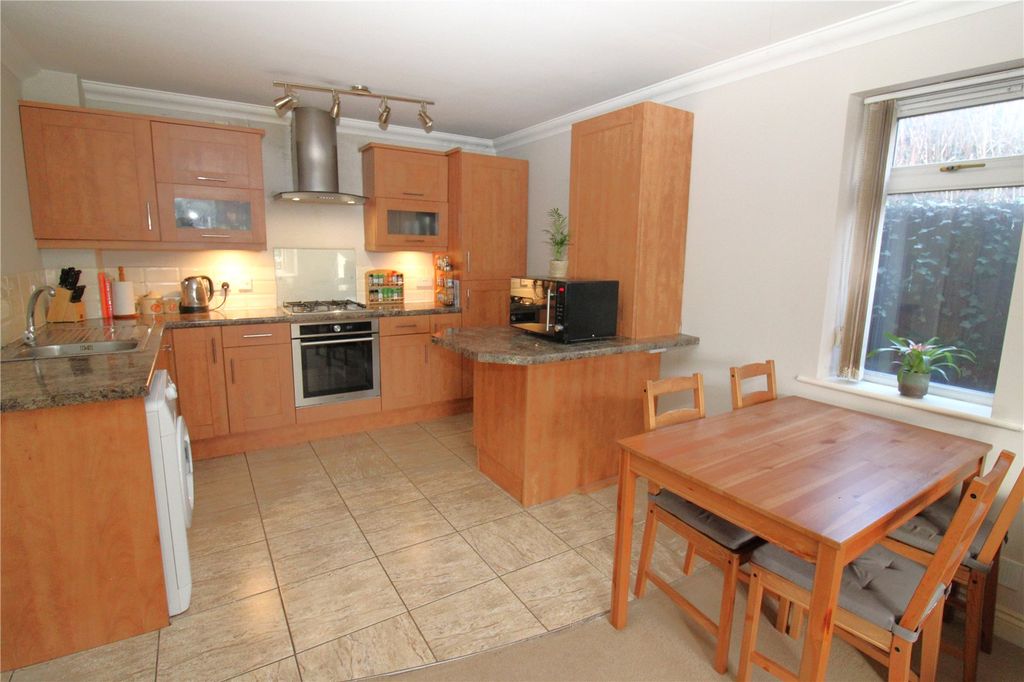 Property photo 3 of 13 Picture No. 18