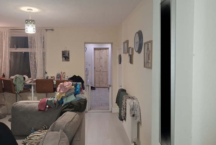 Property photo 2 of 11