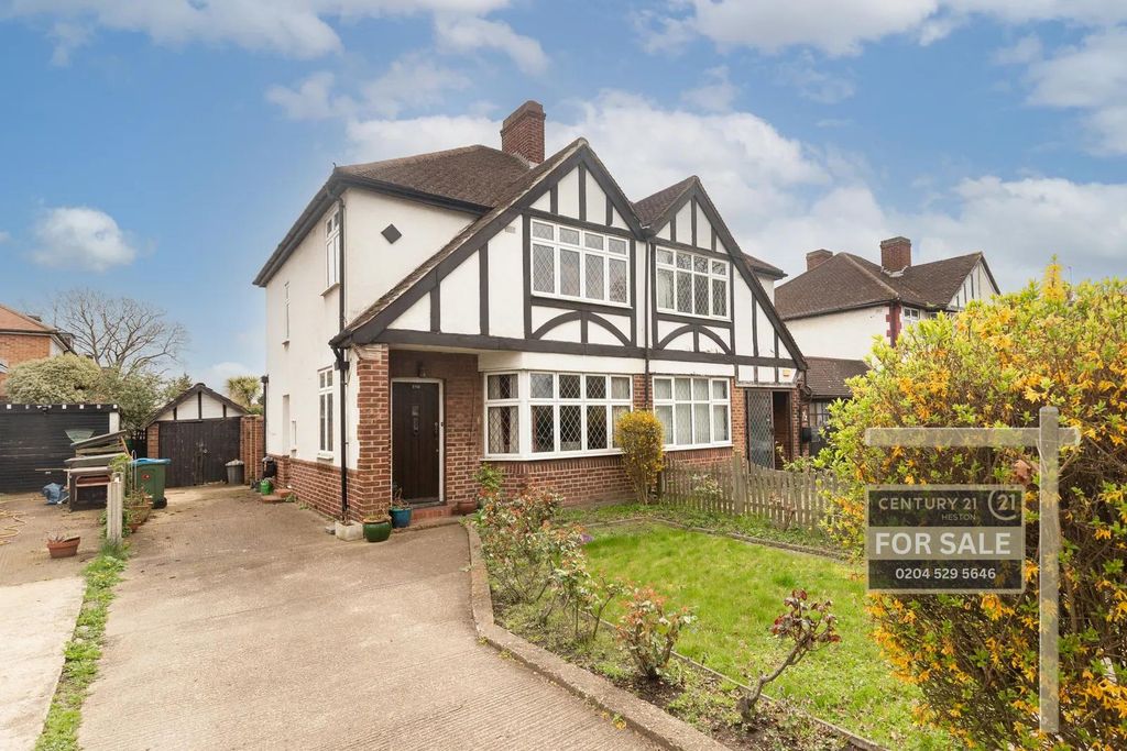 Property photo 1 of 13