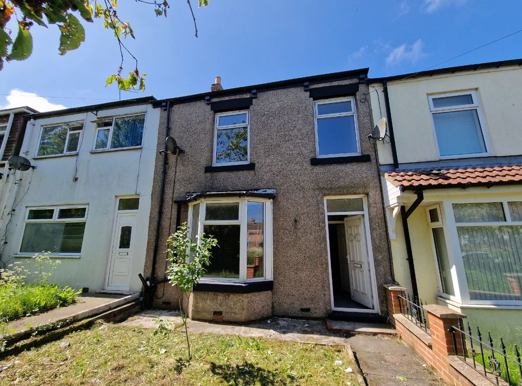 Property photo 1 of 11