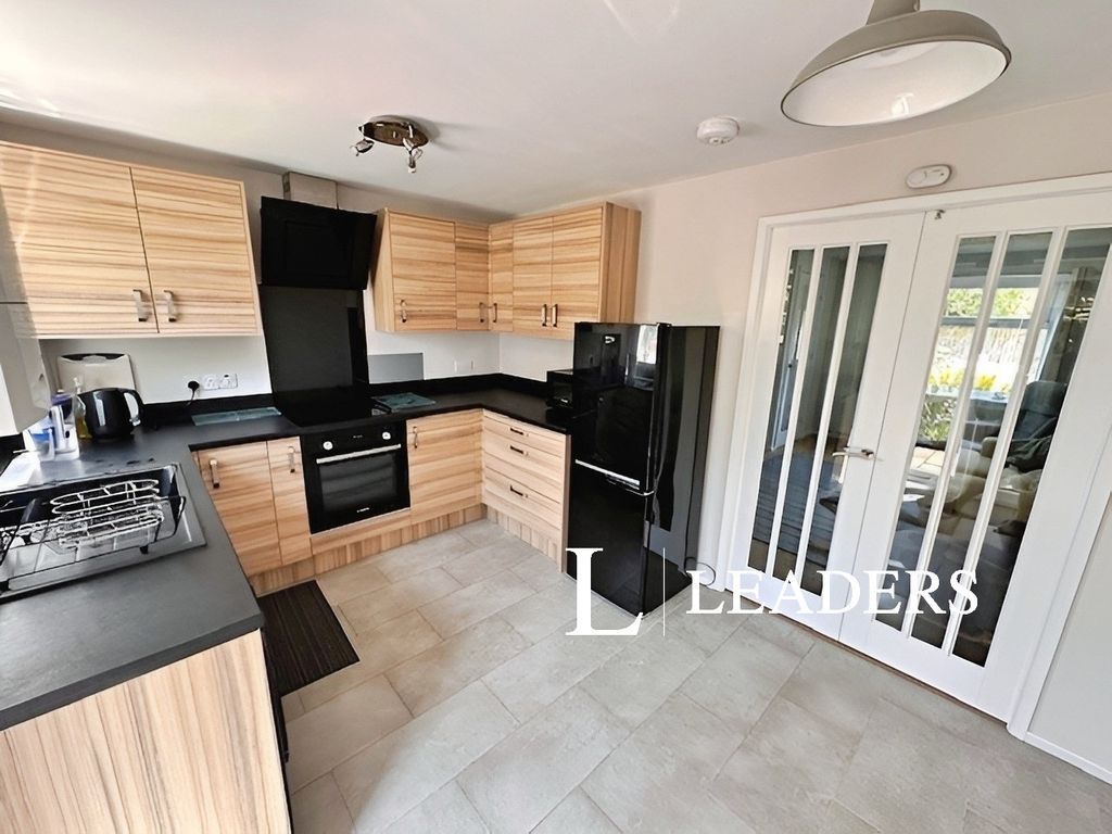 Property photo 3 of 17 D