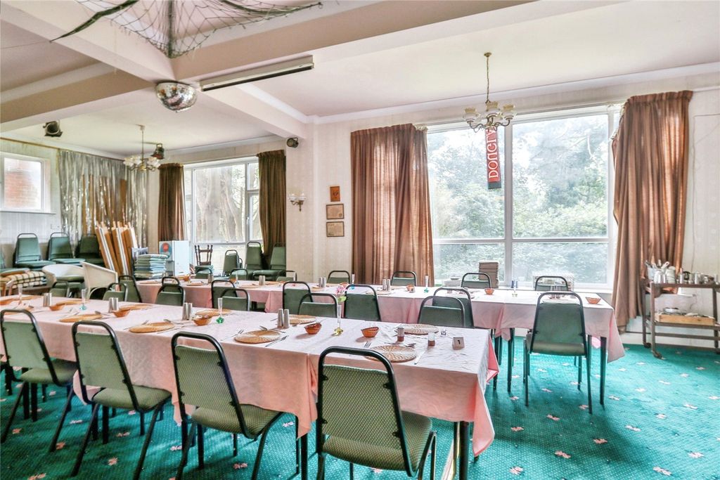 Property photo 1 of 9 Picture No. 04