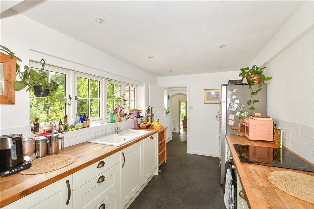 Property photo 2 of 16 Kitchen/Diner