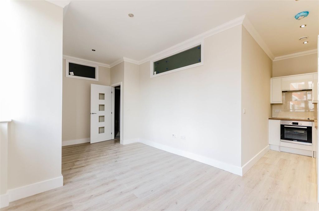 Property photo 2 of 9 Untitled-2.Jpg