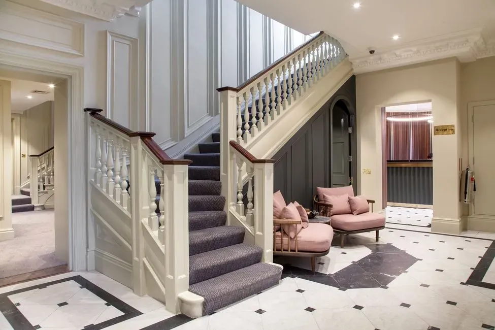 Property photo 3 of 6