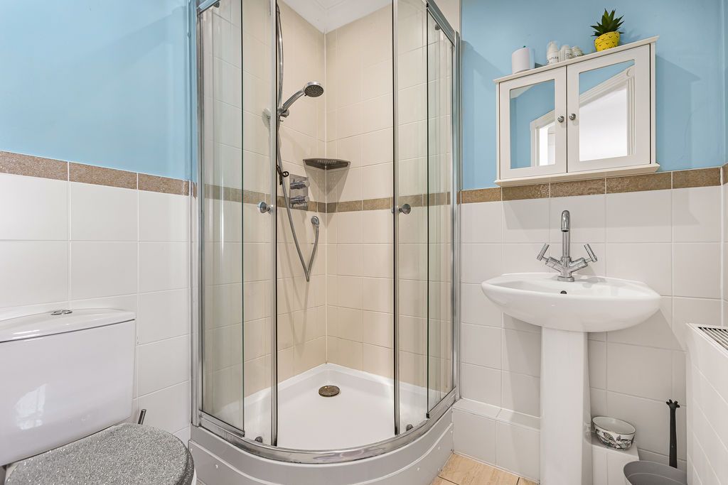 Additional image 16 of 6 bed detached house for saleNoahs Court Gardens, Hertford SG13