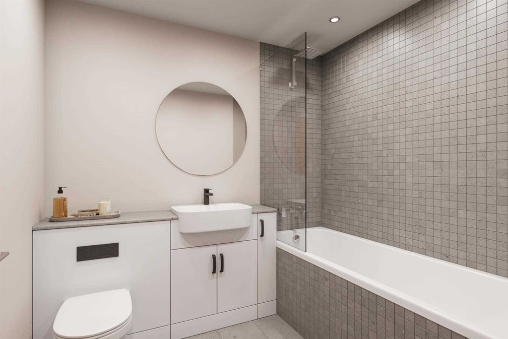 Property photo 3 of 10 4441692