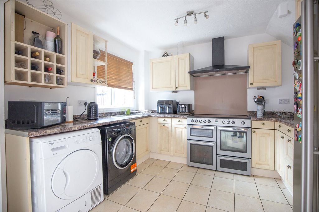 Property photo 2 of 18 Picture No. 07
