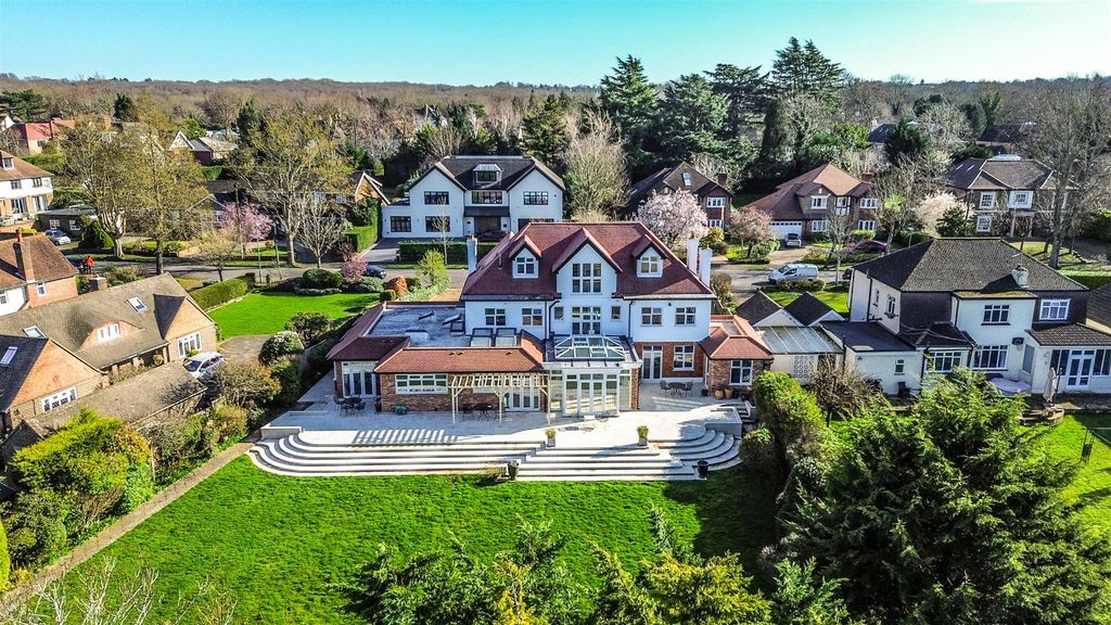 Property photo 3 of 60 Pic6.Jpg