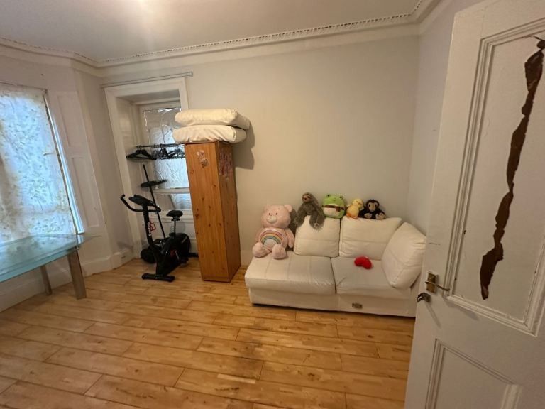 Property photo 2 of 4