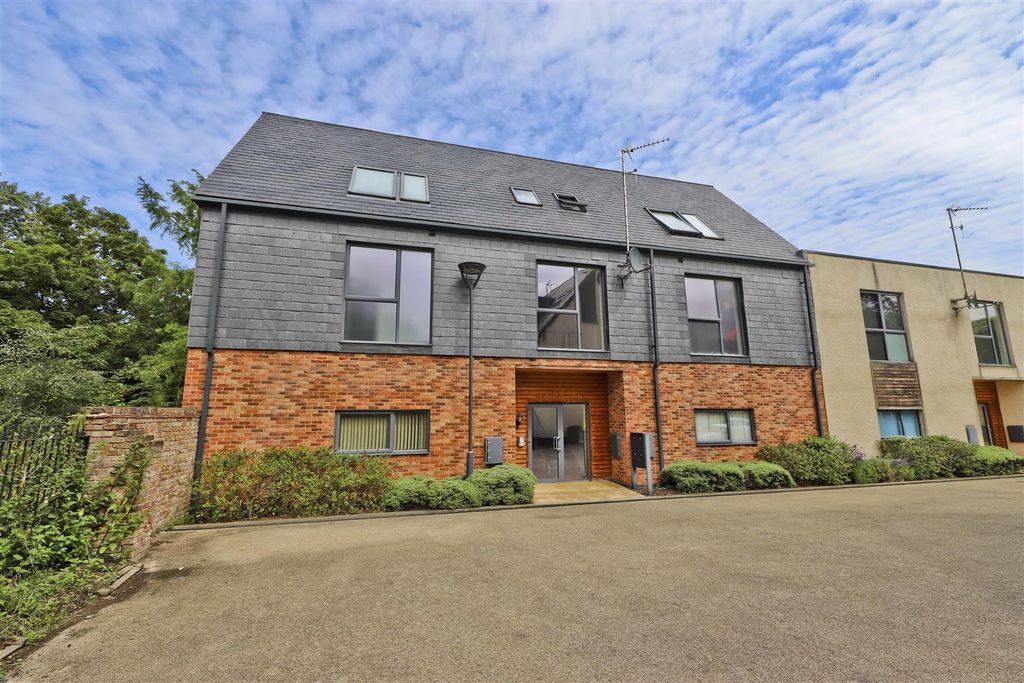 Property photo 1 of 12 External.Jpg