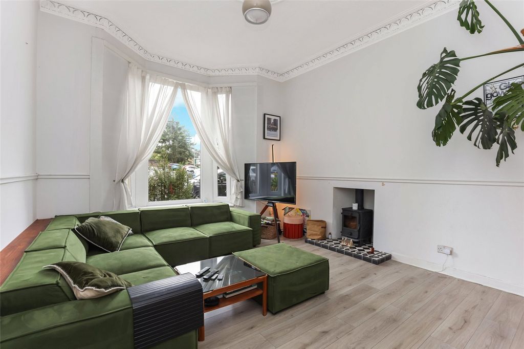 Property photo 2 of 19 Picture No. 05