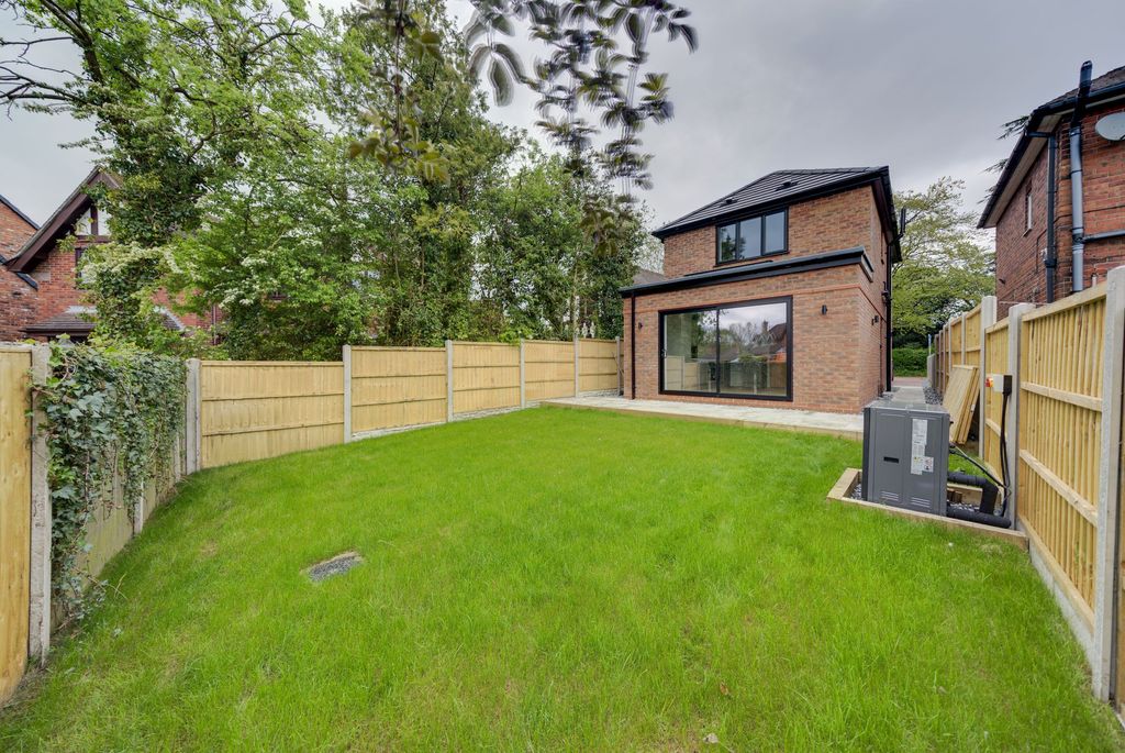 Property photo 2 of 16