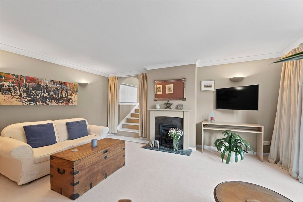 Property photo 3 of 28 Picture No. 44