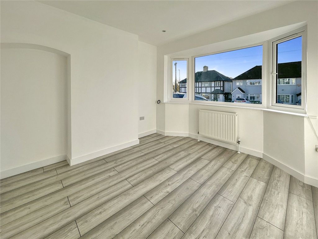 Property photo 2 of 29 Picture No. 10