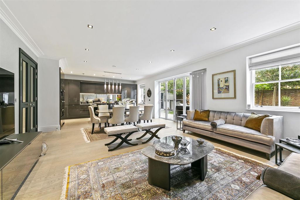 Property photo 2 of 24 Property Photo